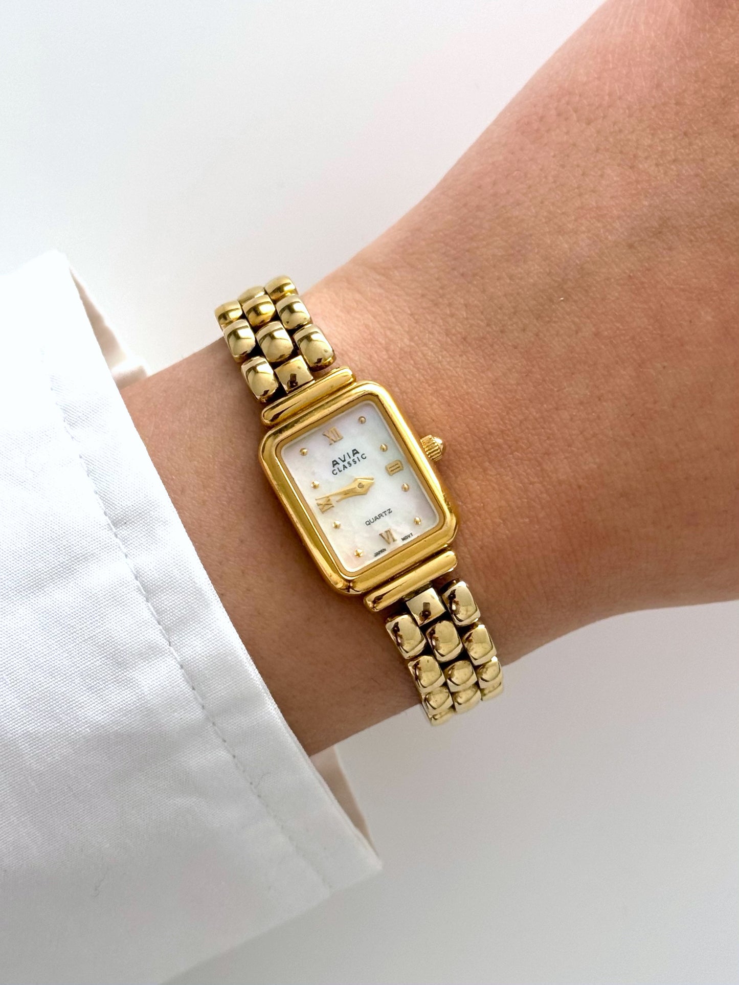 Vintage Avia Classic Watch